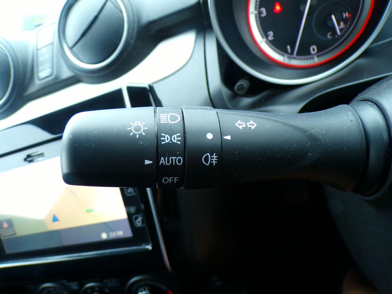 Used Suzuki Swift 2023 for sale - 76537800: Photo 22