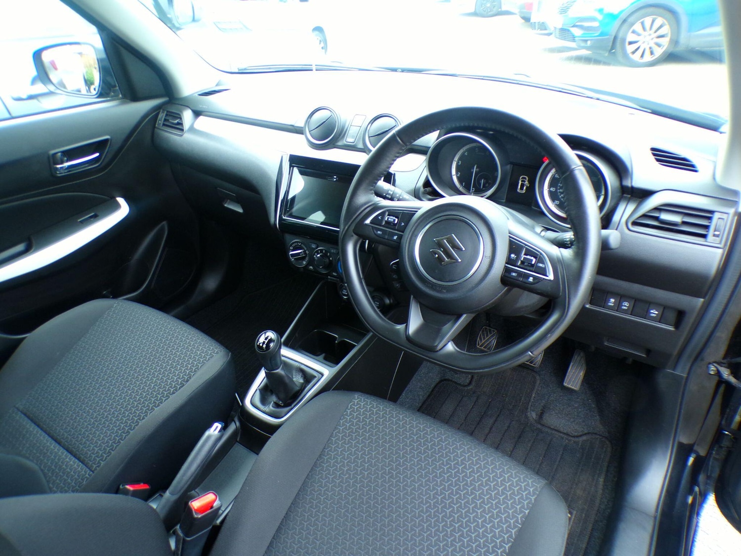 Used Suzuki Swift 2023 for sale - 76537800: Photo 8