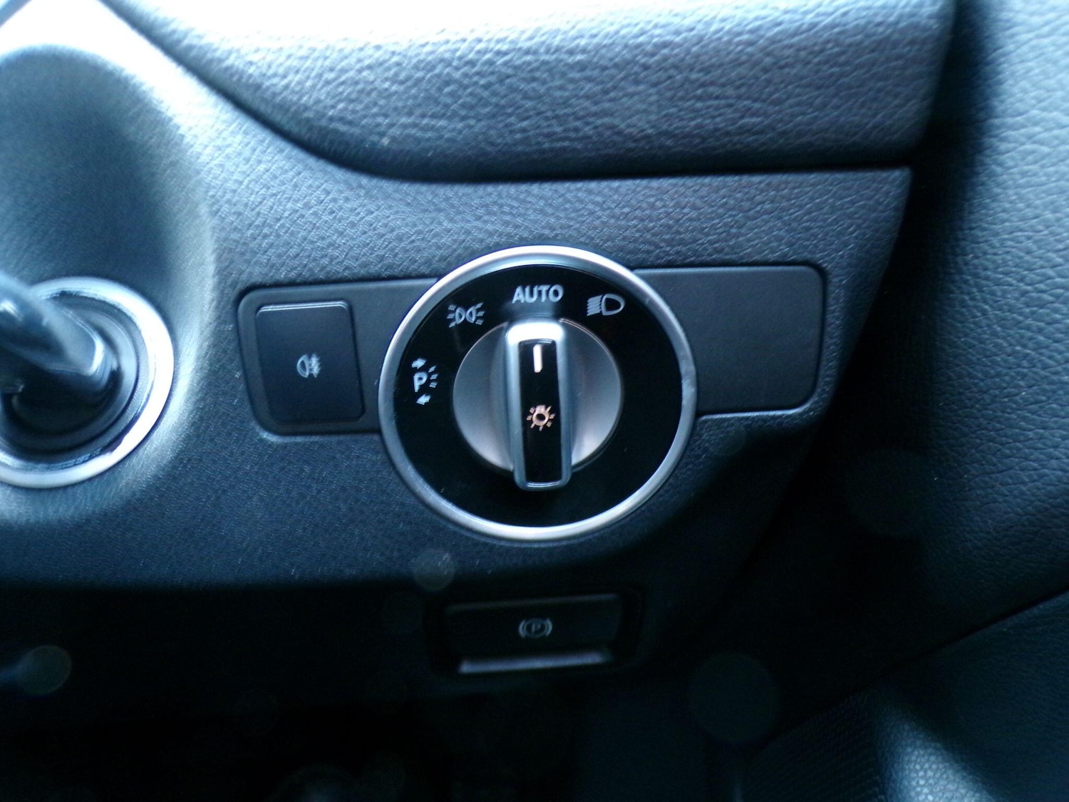 Used Mercedes-Benz CLA 2015 for sale - 77646502: Photo 13