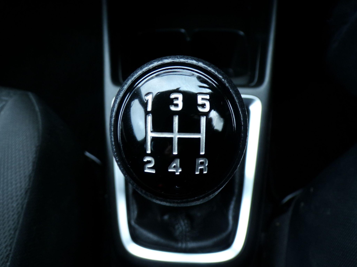 Used Suzuki Swift 2023 for sale - 77081467: Photo 11