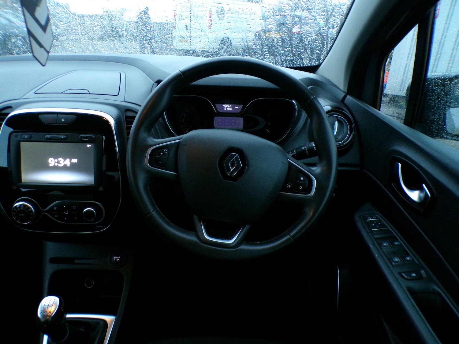 Used Renault Captur 2019 for sale - 76942676: Photo 27