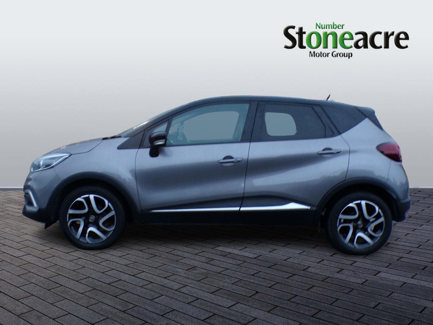 Used Renault Captur 2019 for sale - 76942676: Photo 4