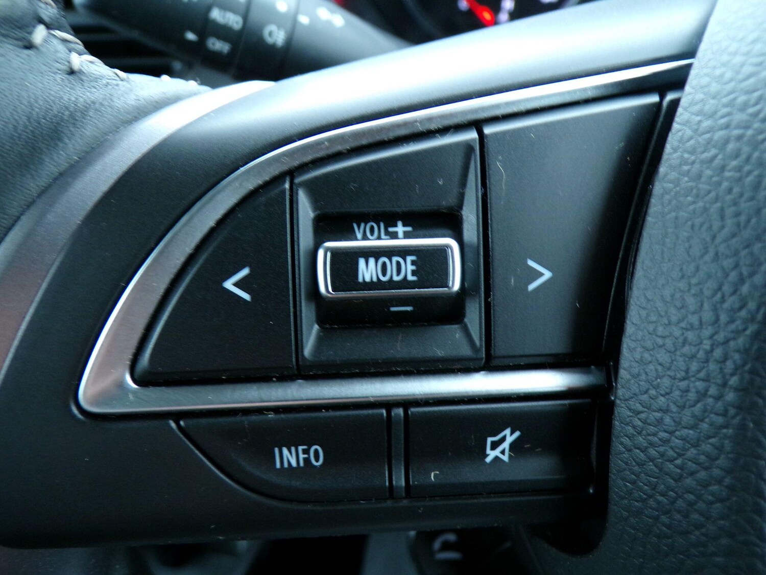 Used Suzuki Swift 2024 for sale - 77683540: Photo 21