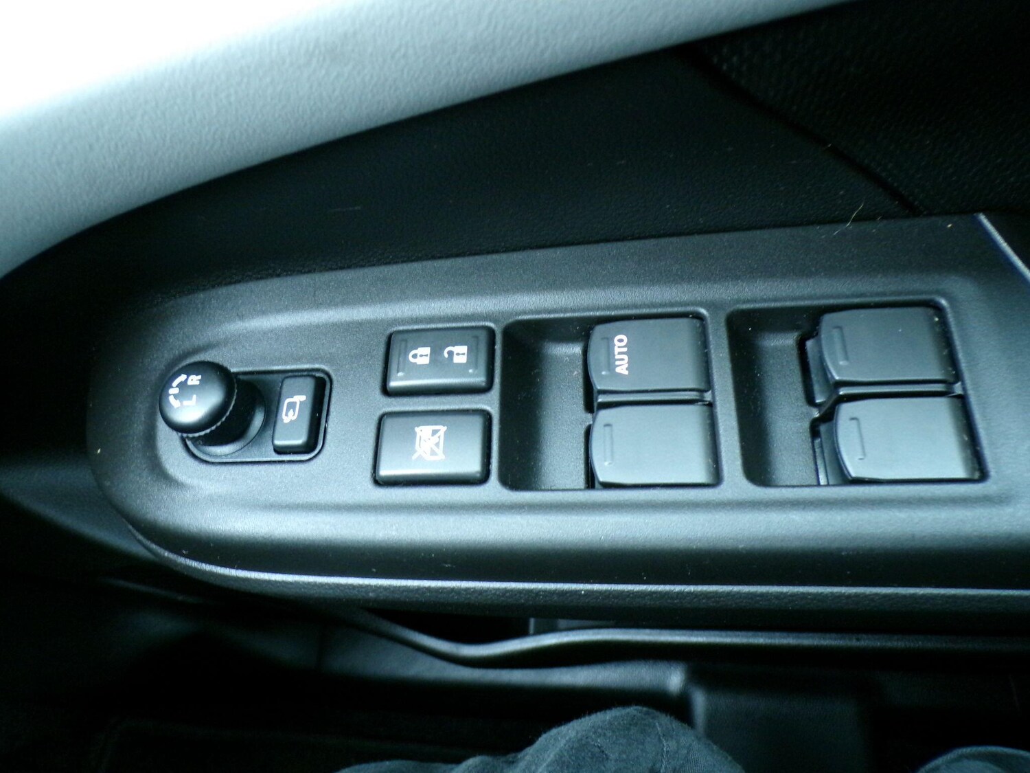 Used Suzuki Swift 2024 for sale - 77683540: Photo 25