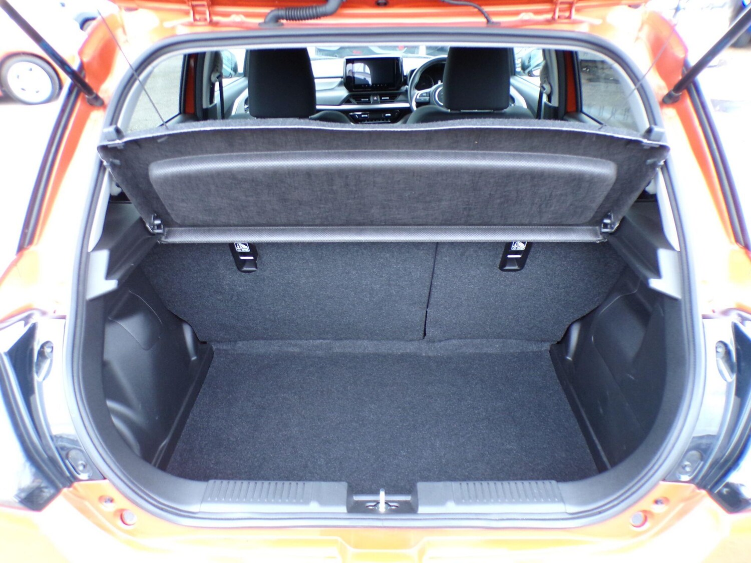 Used Suzuki Swift 2024 for sale - 77683540: Photo 32