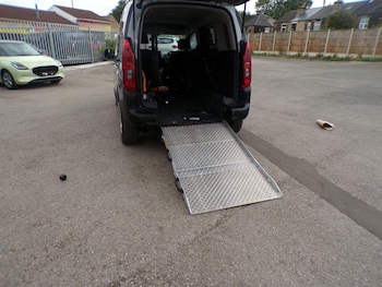 Used Citroen Berlingo 2019 for sale - 75334764: Photo