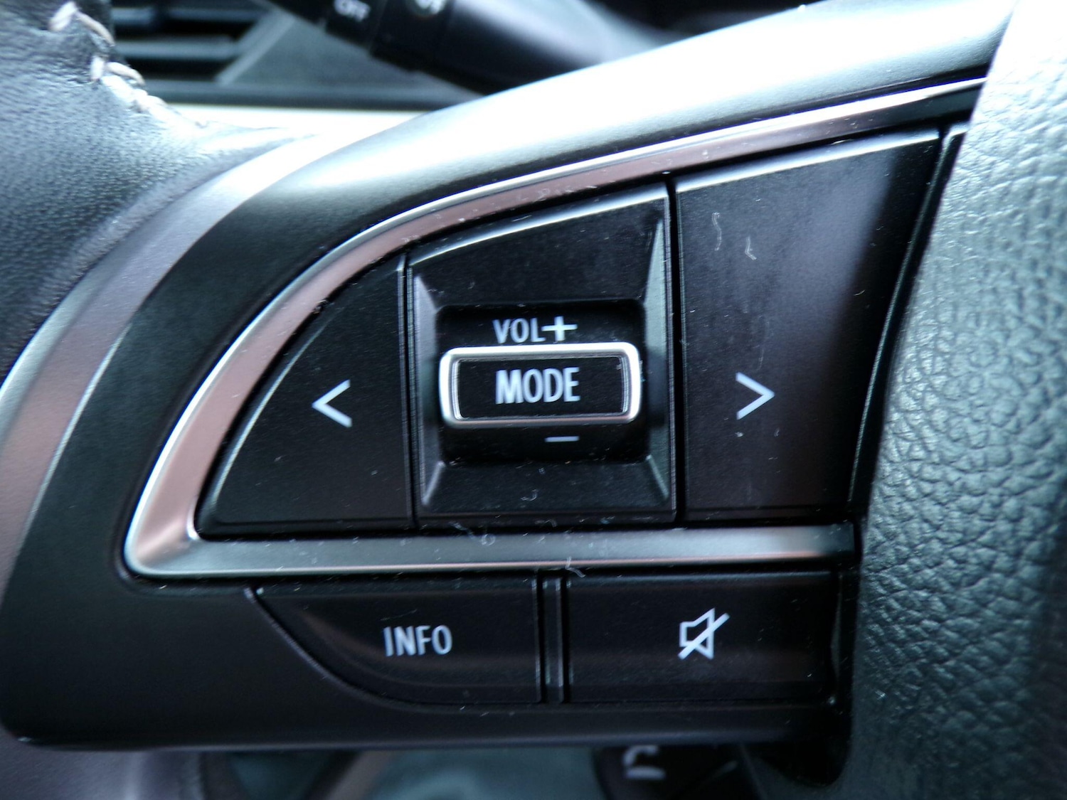 Used Suzuki Swift 2024 for sale - 77202822: Photo 16