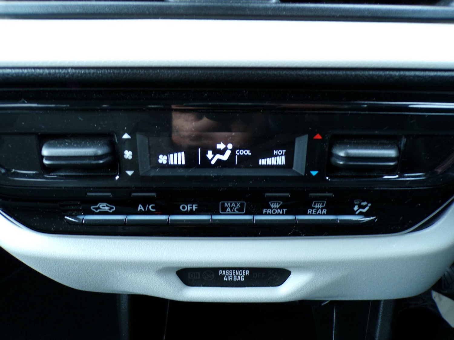 Used Suzuki Swift 2024 for sale - 77202822: Photo 25