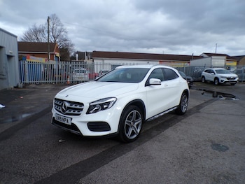 Used Mercedes-Benz GLA 2019 for sale - 77657868: Photo