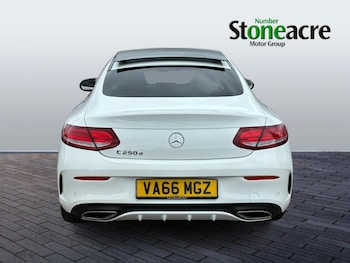 Used Mercedes-Benz C Class 2016 for sale - 78796844: Photo
