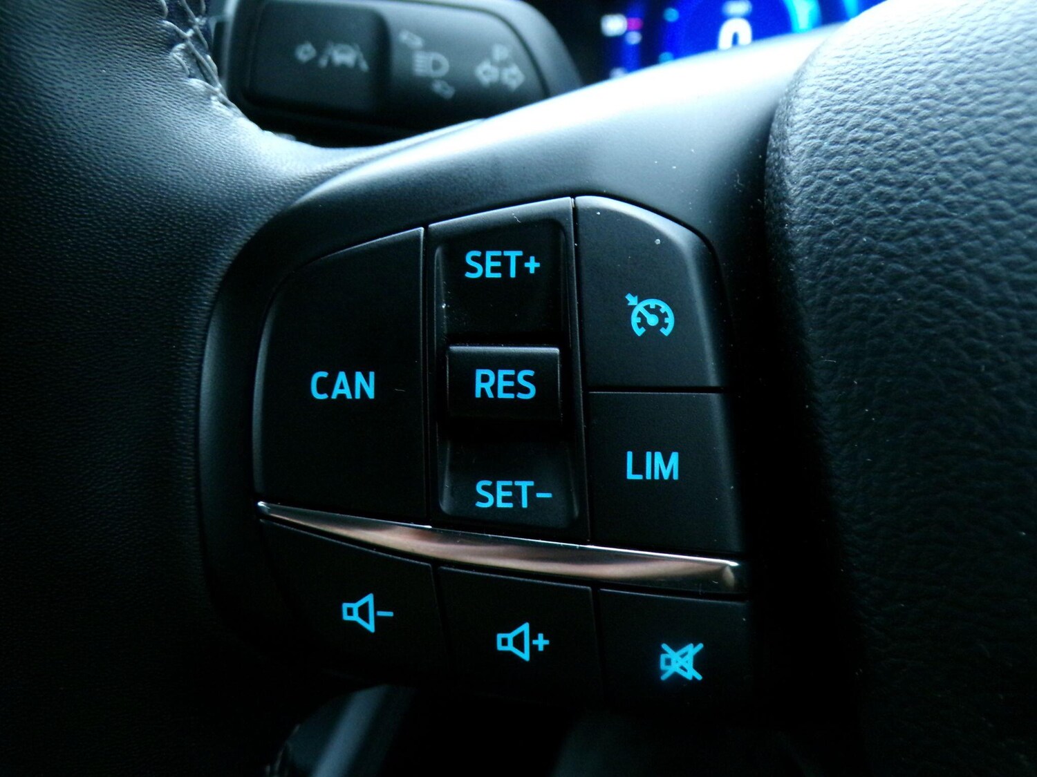 Used Ford Focus 2022 for sale - 76688532: Photo 18