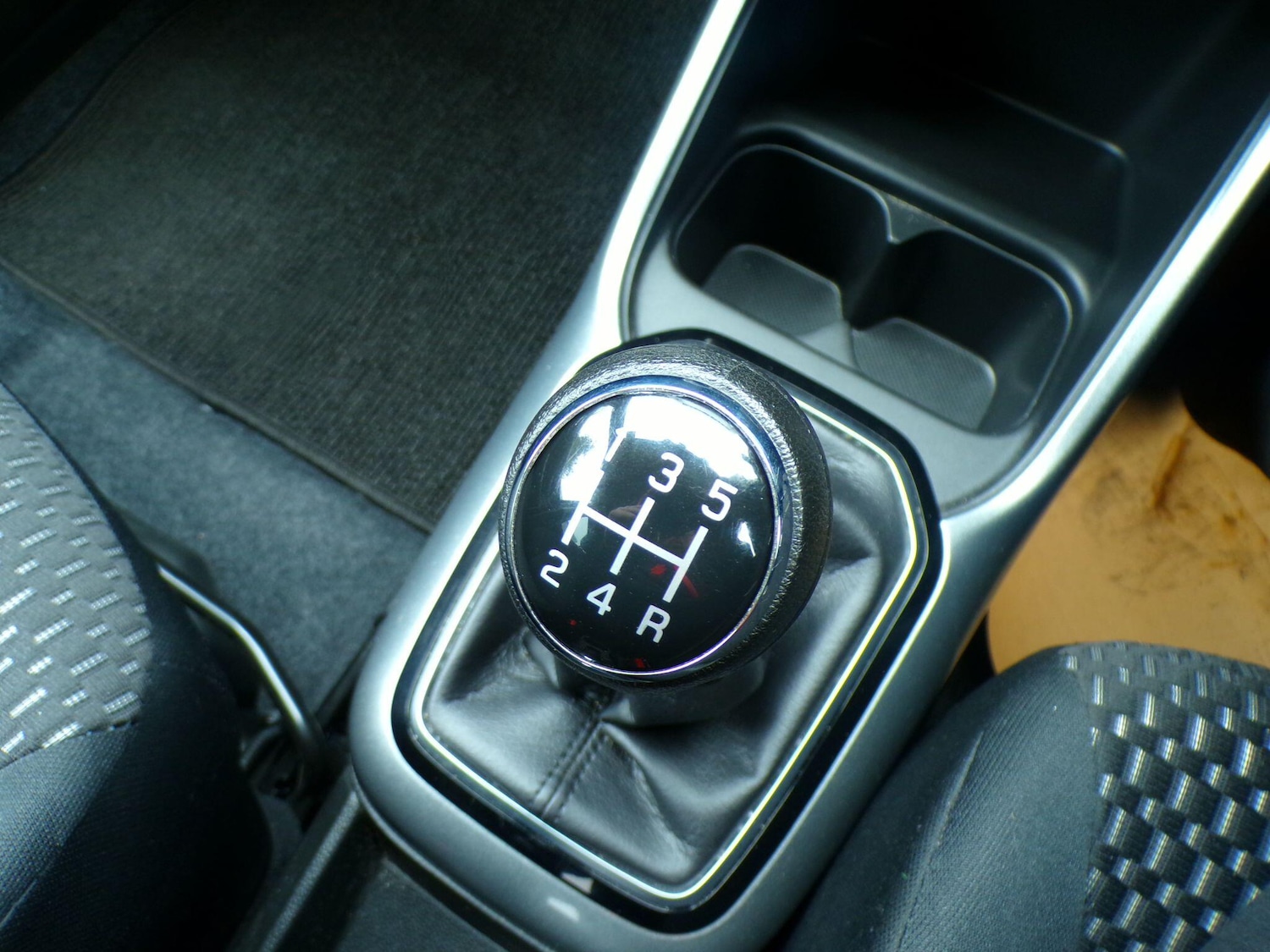 Used Suzuki Ignis 2021 for sale - 76152923: Photo 11