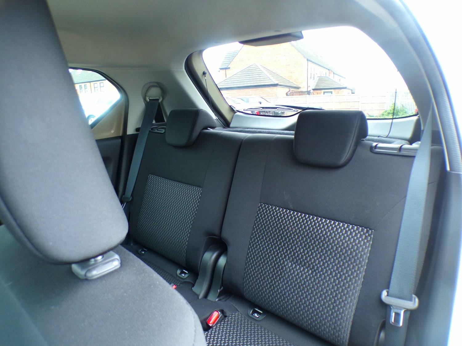 Used Suzuki Ignis 2021 for sale - 76152923: Photo 12