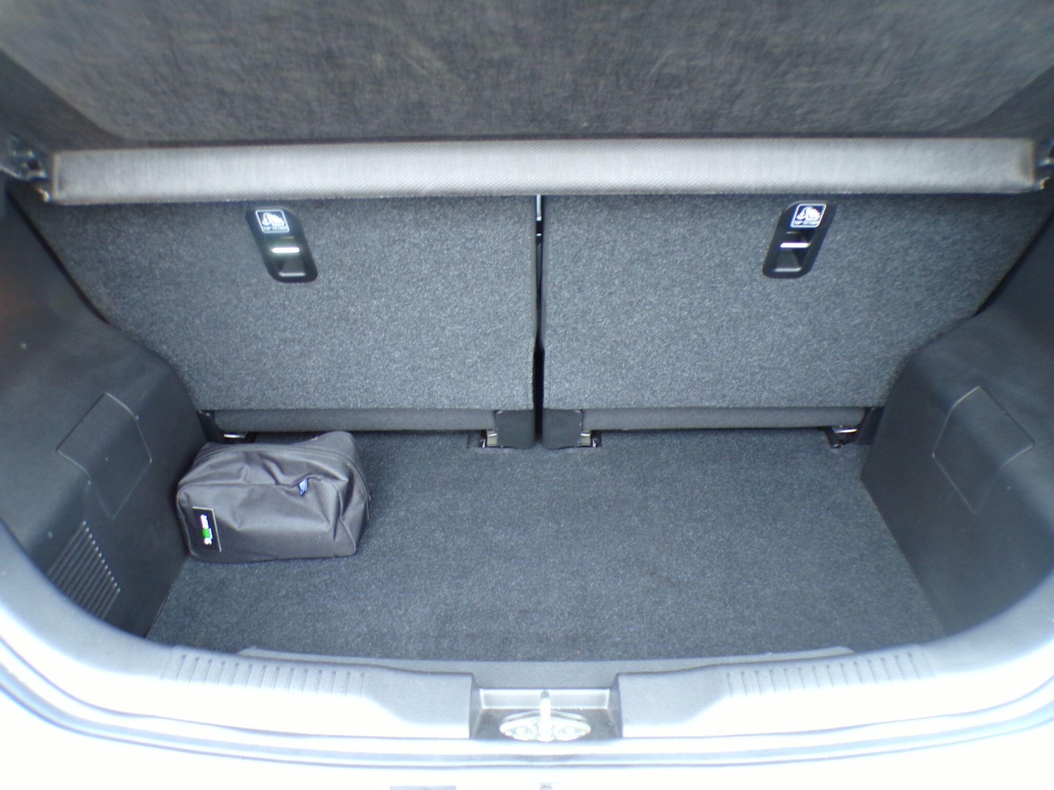 Used Suzuki Ignis 2021 for sale - 76152923: Photo 24