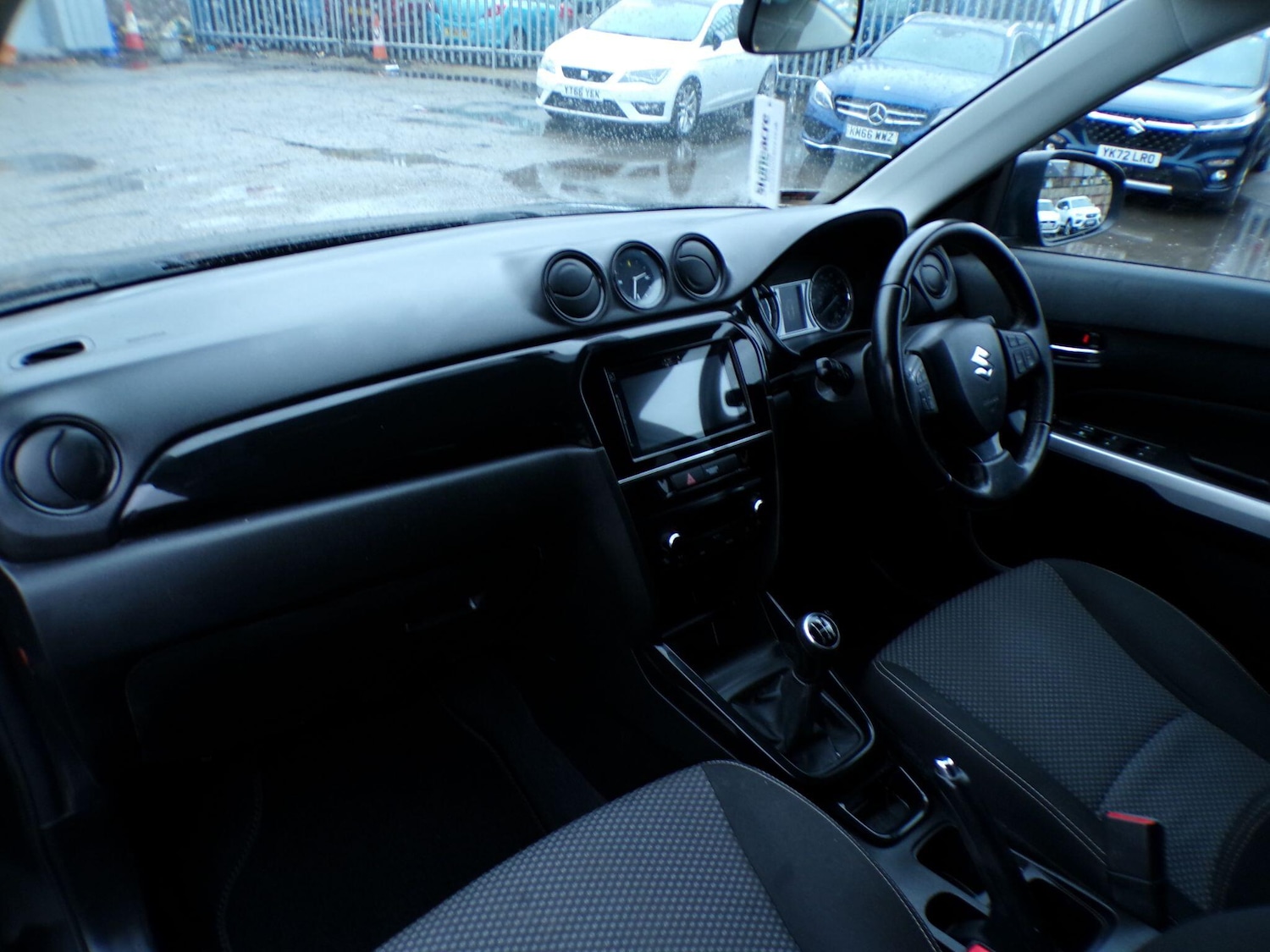 Used Suzuki Vitara 2017 for sale - 76976622: Photo 10