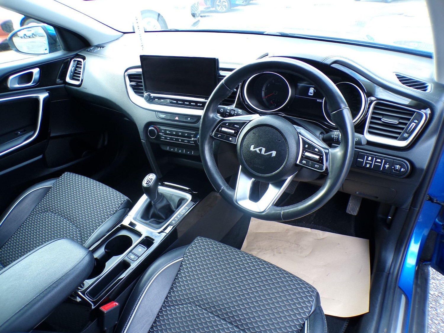 Used Kia XCeed 2023 for sale - 77645789: Photo 10