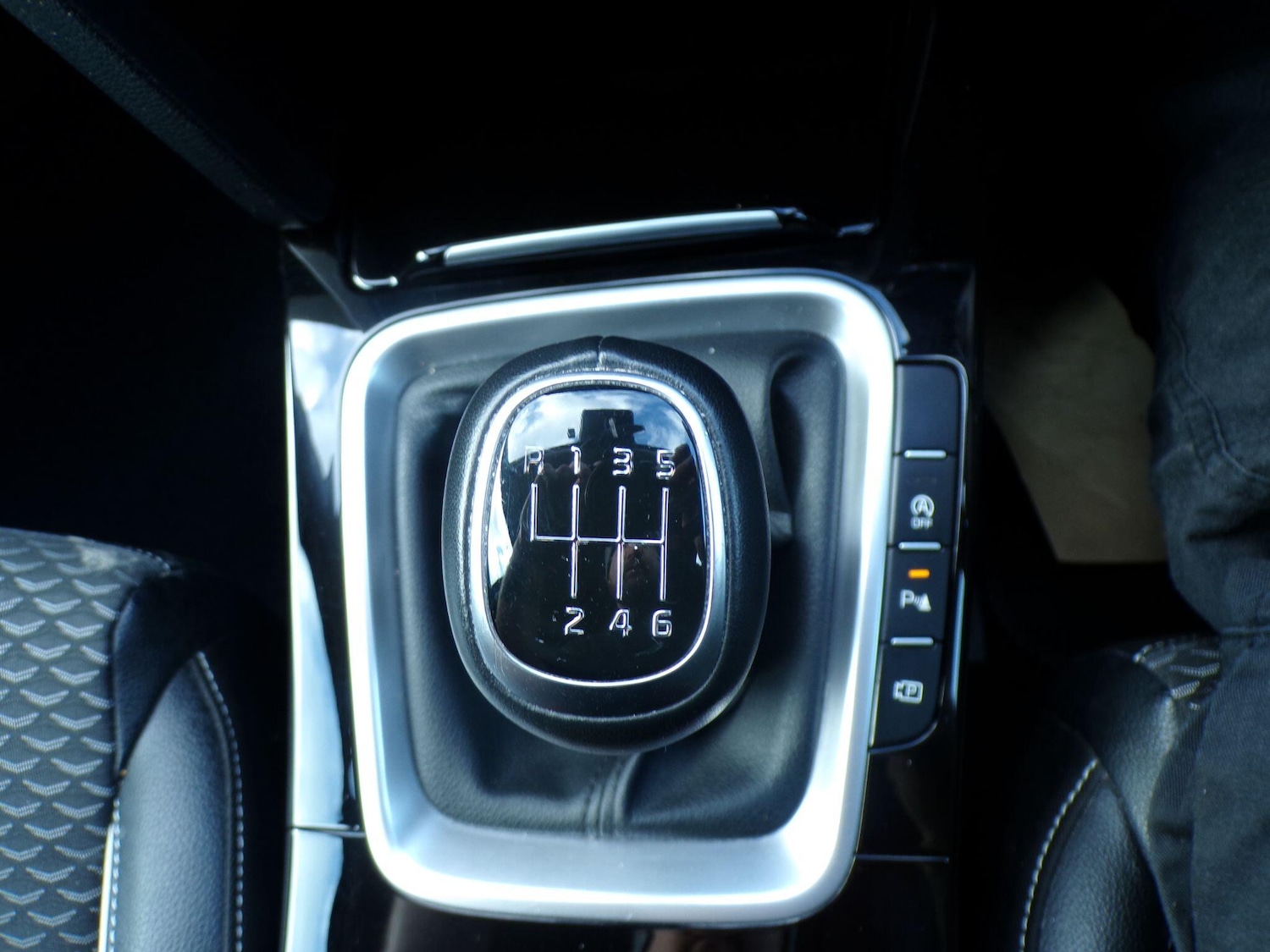 Used Kia XCeed 2023 for sale - 77645789: Photo 32