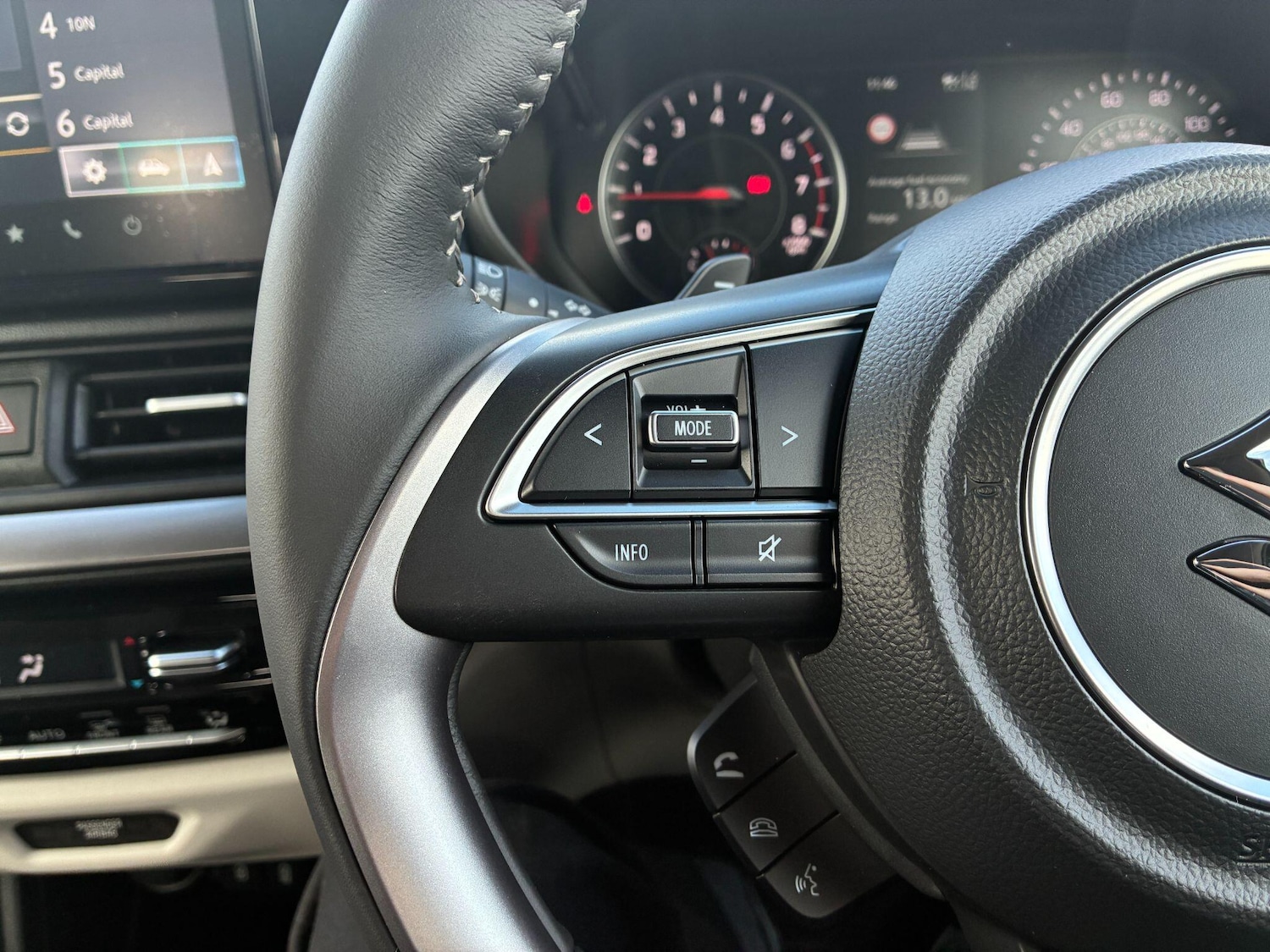 Used Suzuki Swift for sale - 78127757: Photo 11