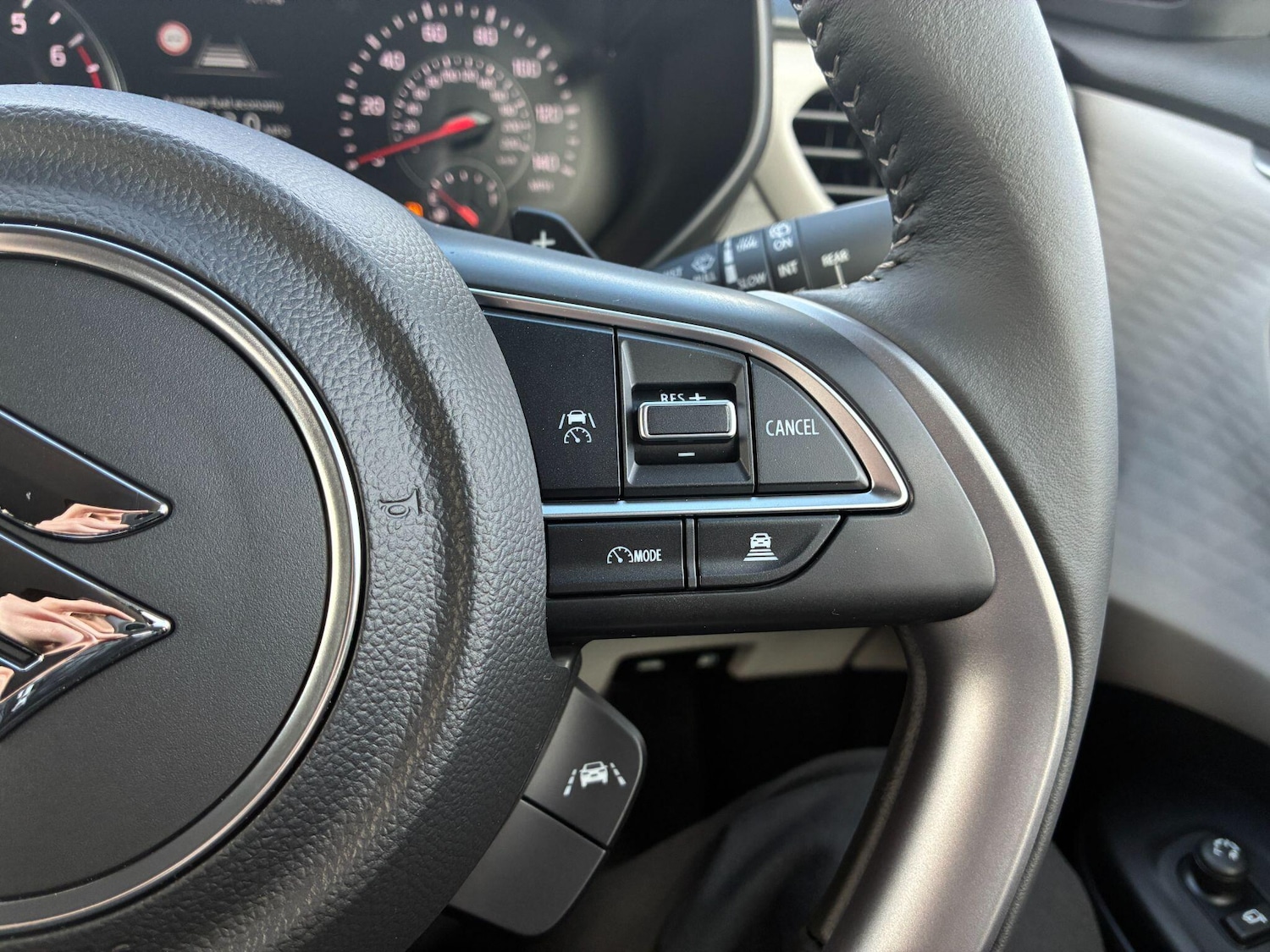 Used Suzuki Swift for sale - 78127757: Photo 12