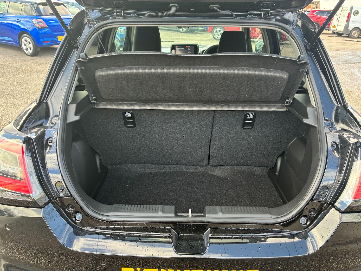 Used Suzuki Swift for sale - 78127757: Photo 9