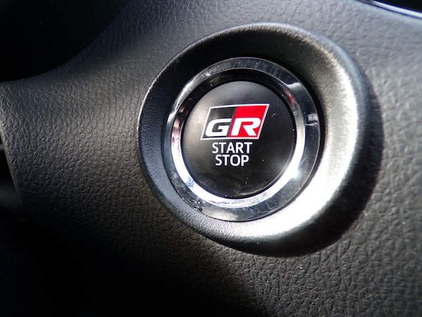 Used Toyota C-HR 2023 for sale - 76201135: Photo 19