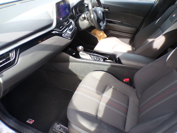 Used Toyota C-HR 2023 for sale - 76201135: Photo 25