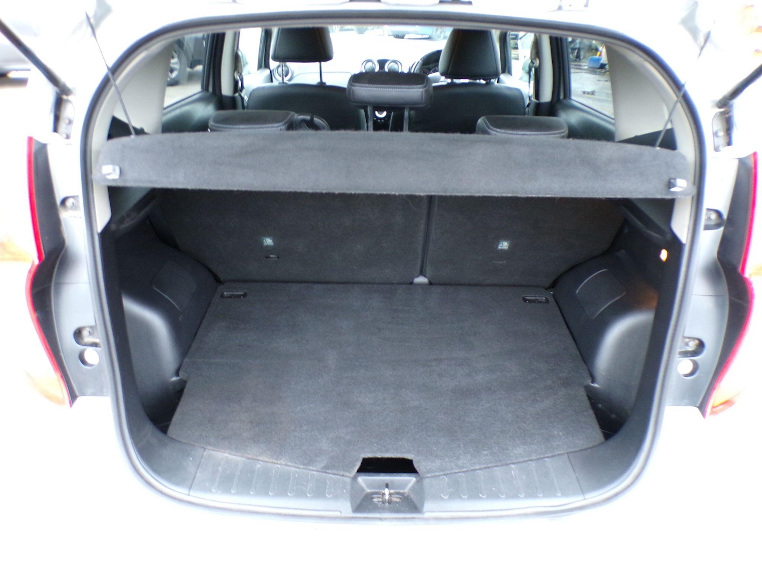 Used Nissan Note 2016 for sale - 76485190: Photo 32