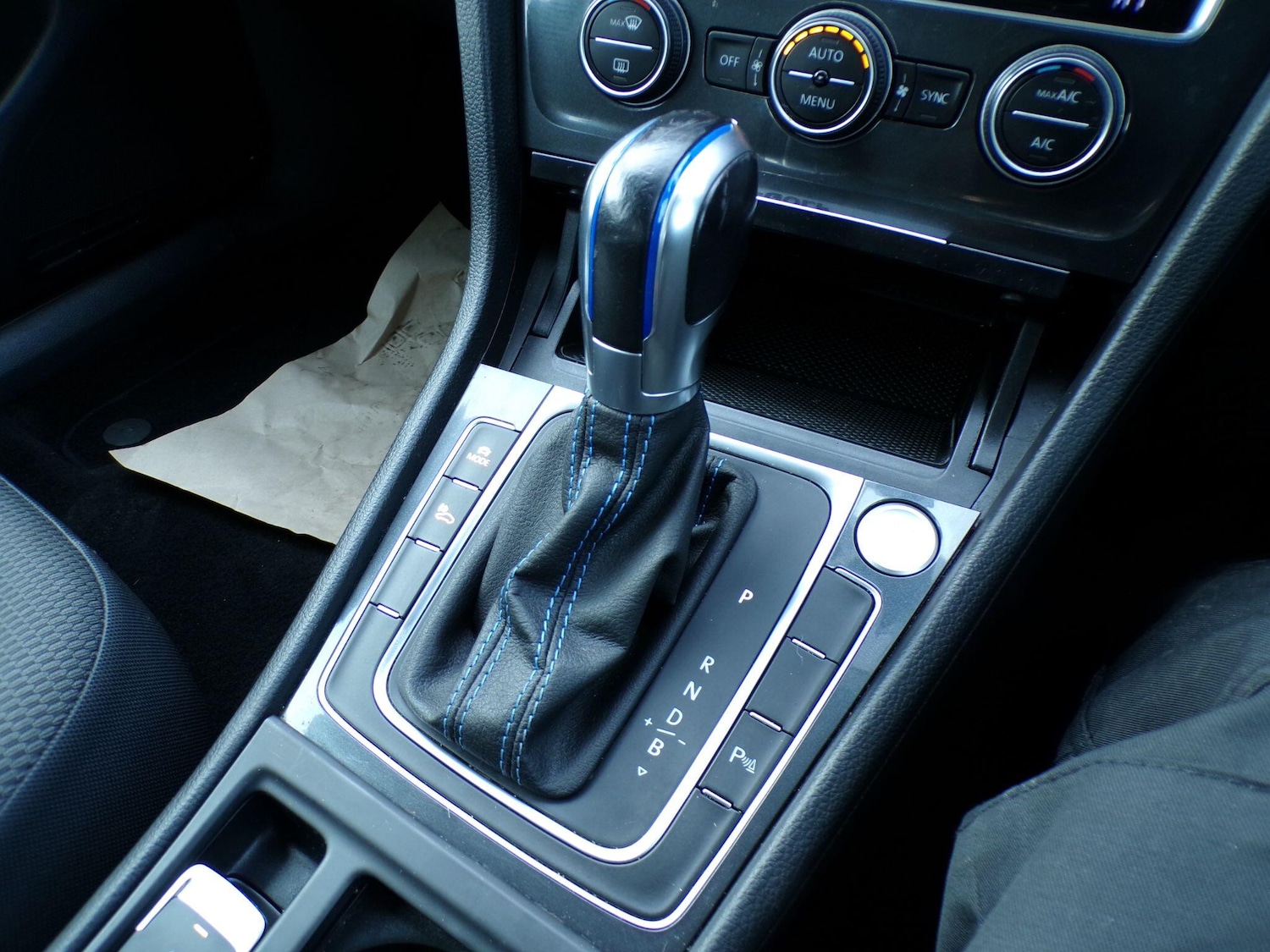 Used Volkswagen Golf 2018 for sale - 77144628: Photo 10