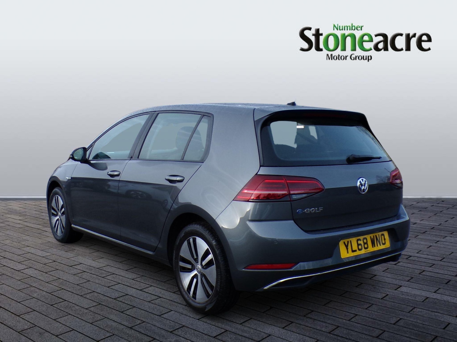 Used Volkswagen Golf 2018 for sale - 77144628: Photo 4