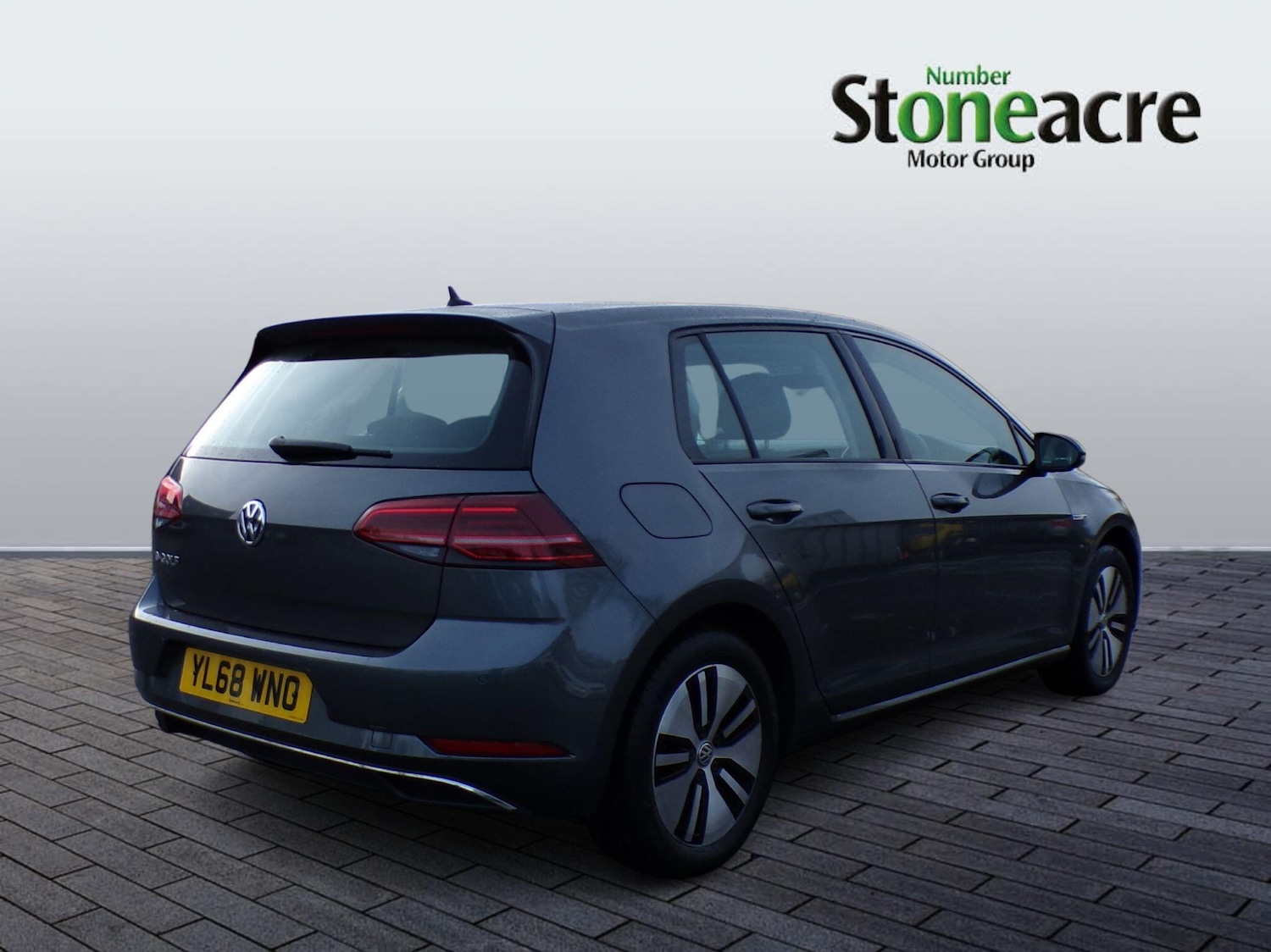 Used Volkswagen Golf 2018 for sale - 77144628: Photo 8