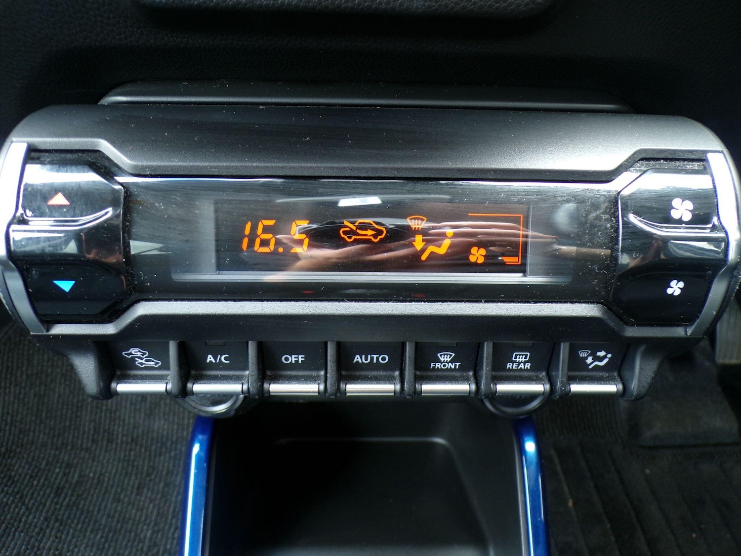 Vehicle 33