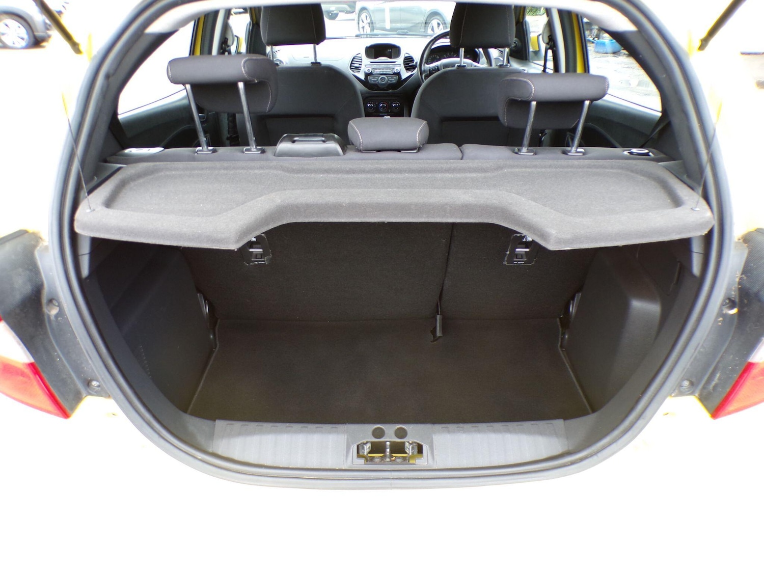 Vehicle 28