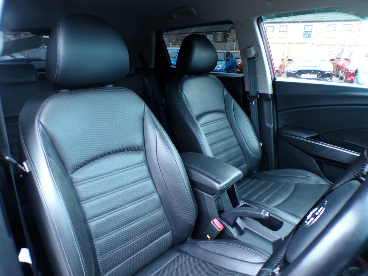 Used Ssangyong Tivoli for sale - 77709460: Photo 12