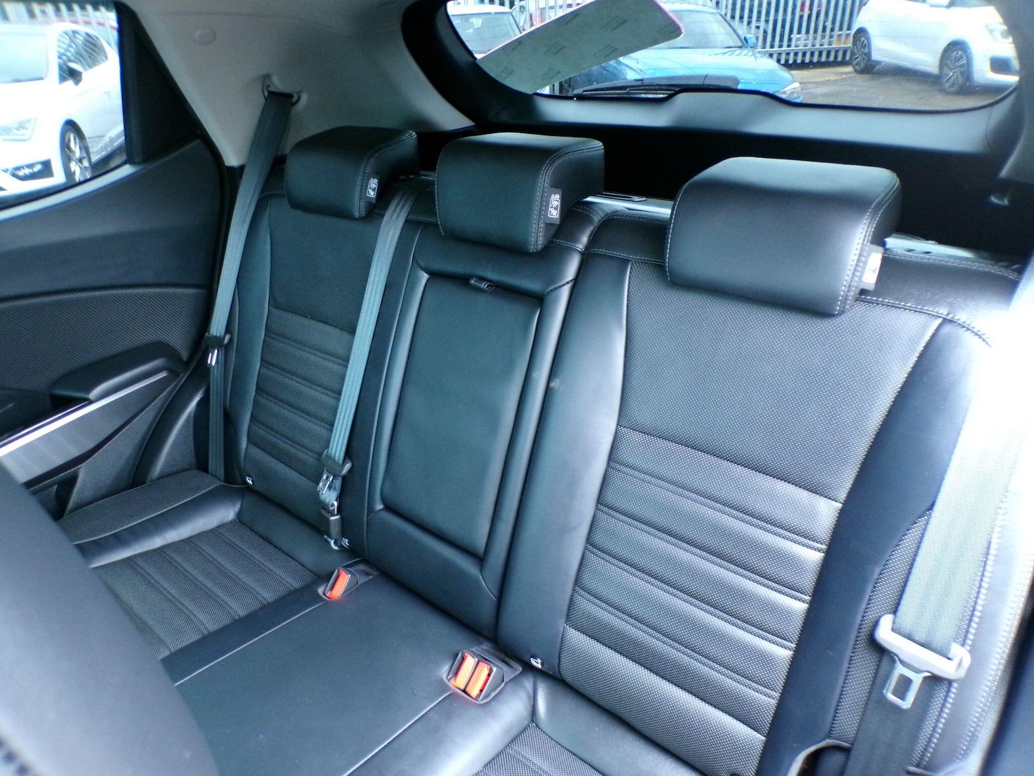 Used Ssangyong Tivoli for sale - 77709460: Photo 14