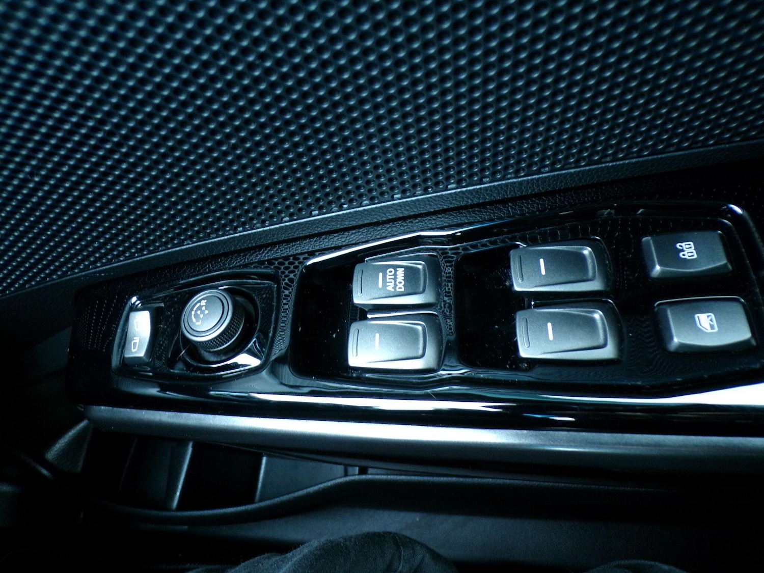 Used Ssangyong Tivoli for sale - 77709460: Photo 17