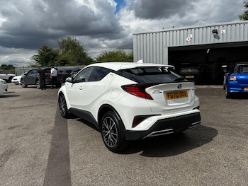 Used Toyota C-HR 2020 for sale - 79168538: Photo