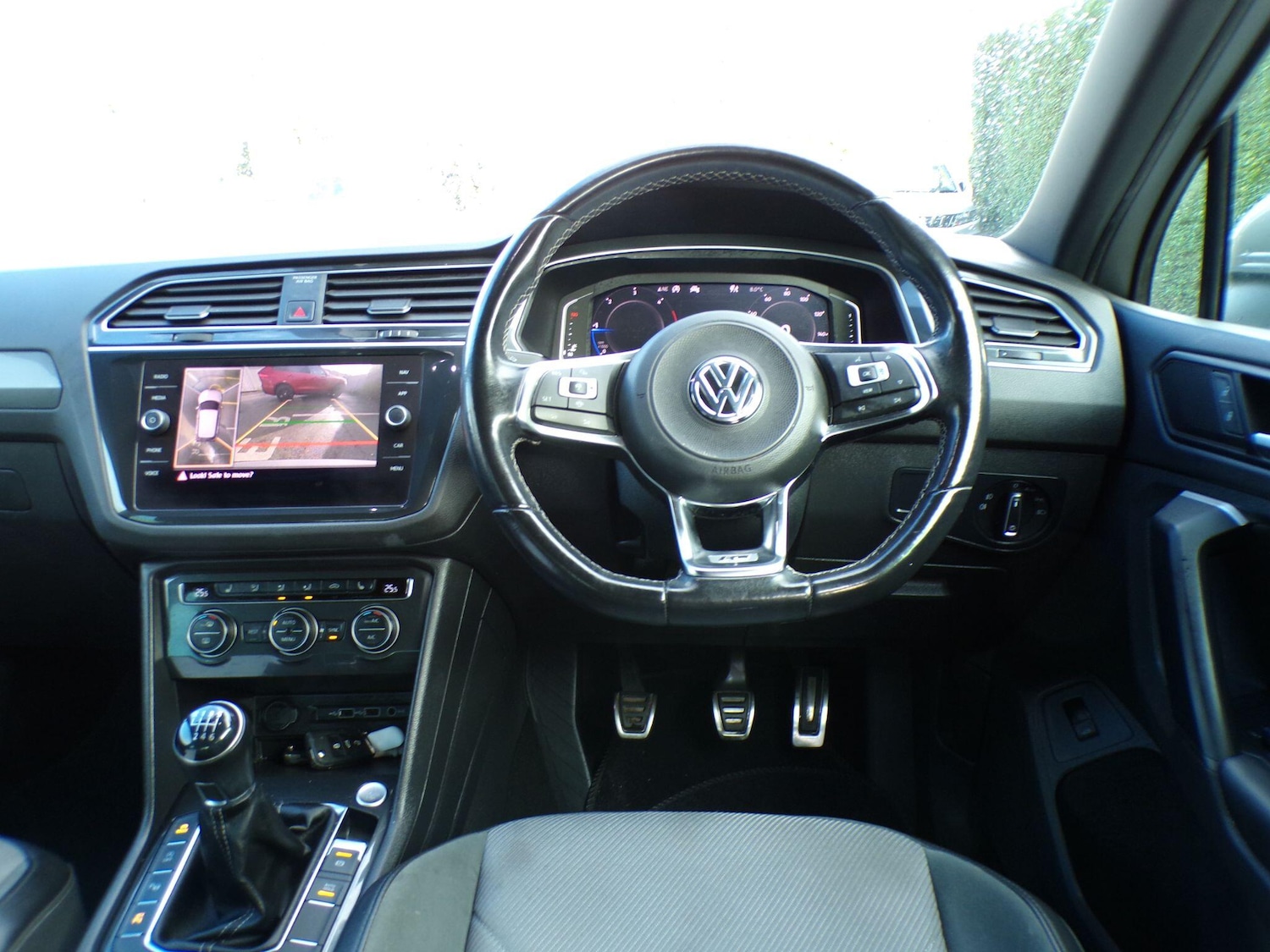 Used Volkswagen Tiguan 2020 for sale - 77040381: Photo 11