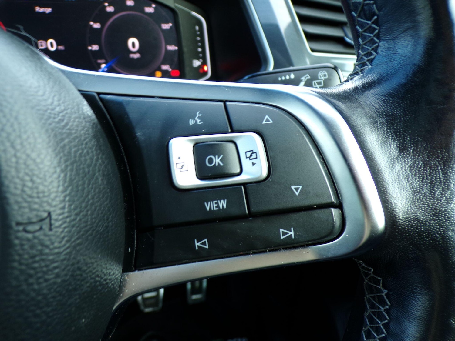 Used Volkswagen Tiguan 2020 for sale - 77040381: Photo 19