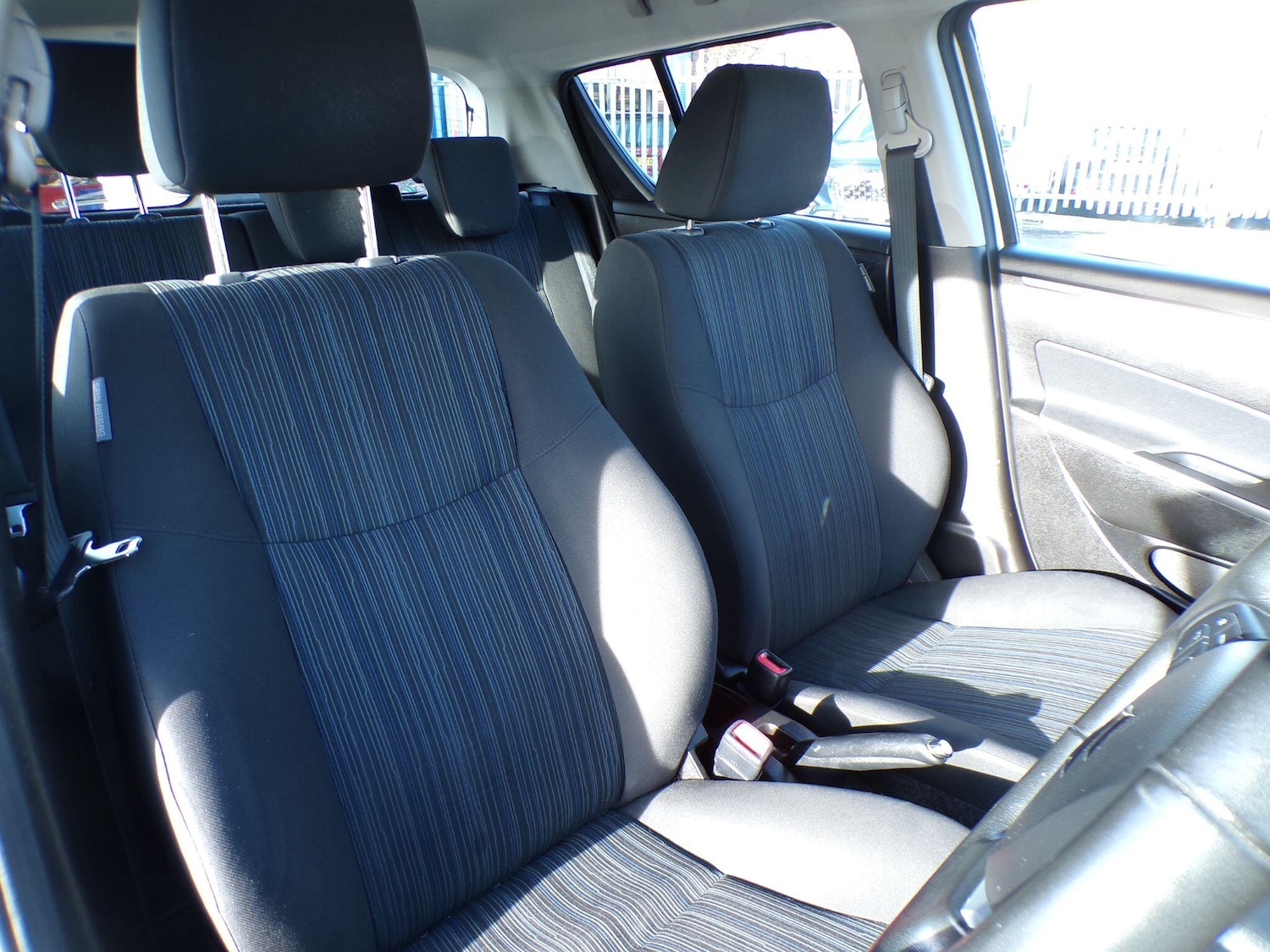 Used Suzuki Swift 2017 for sale - 77658094: Photo 12