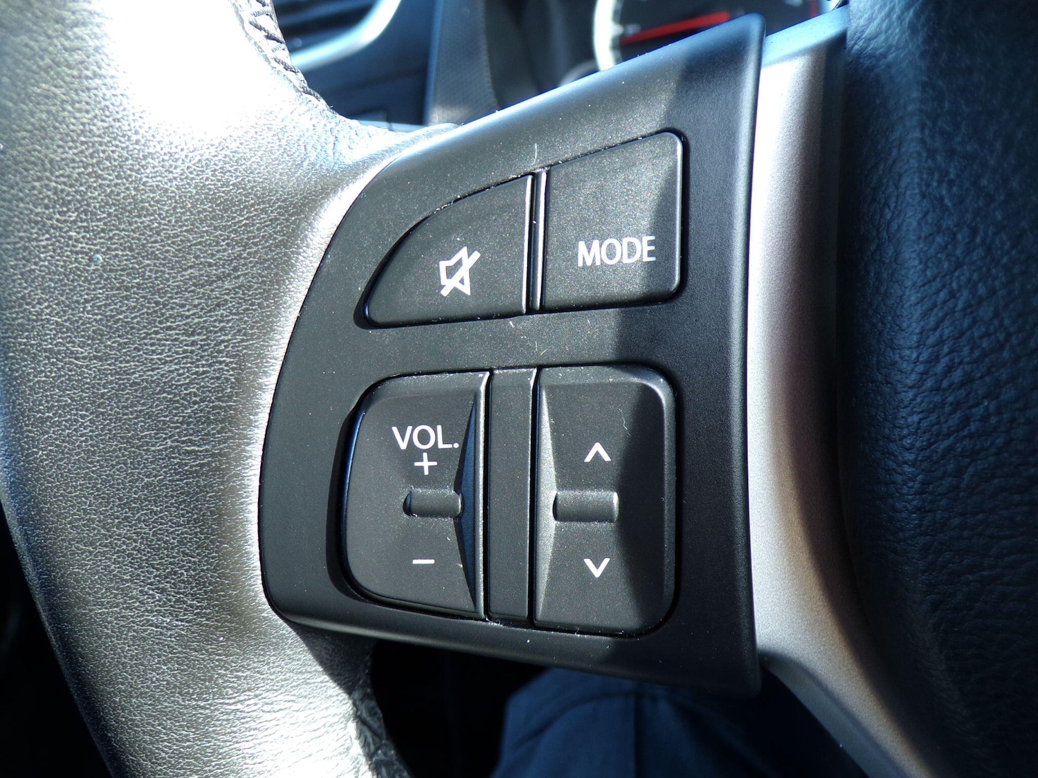 Used Suzuki Swift 2017 for sale - 77658094: Photo 18