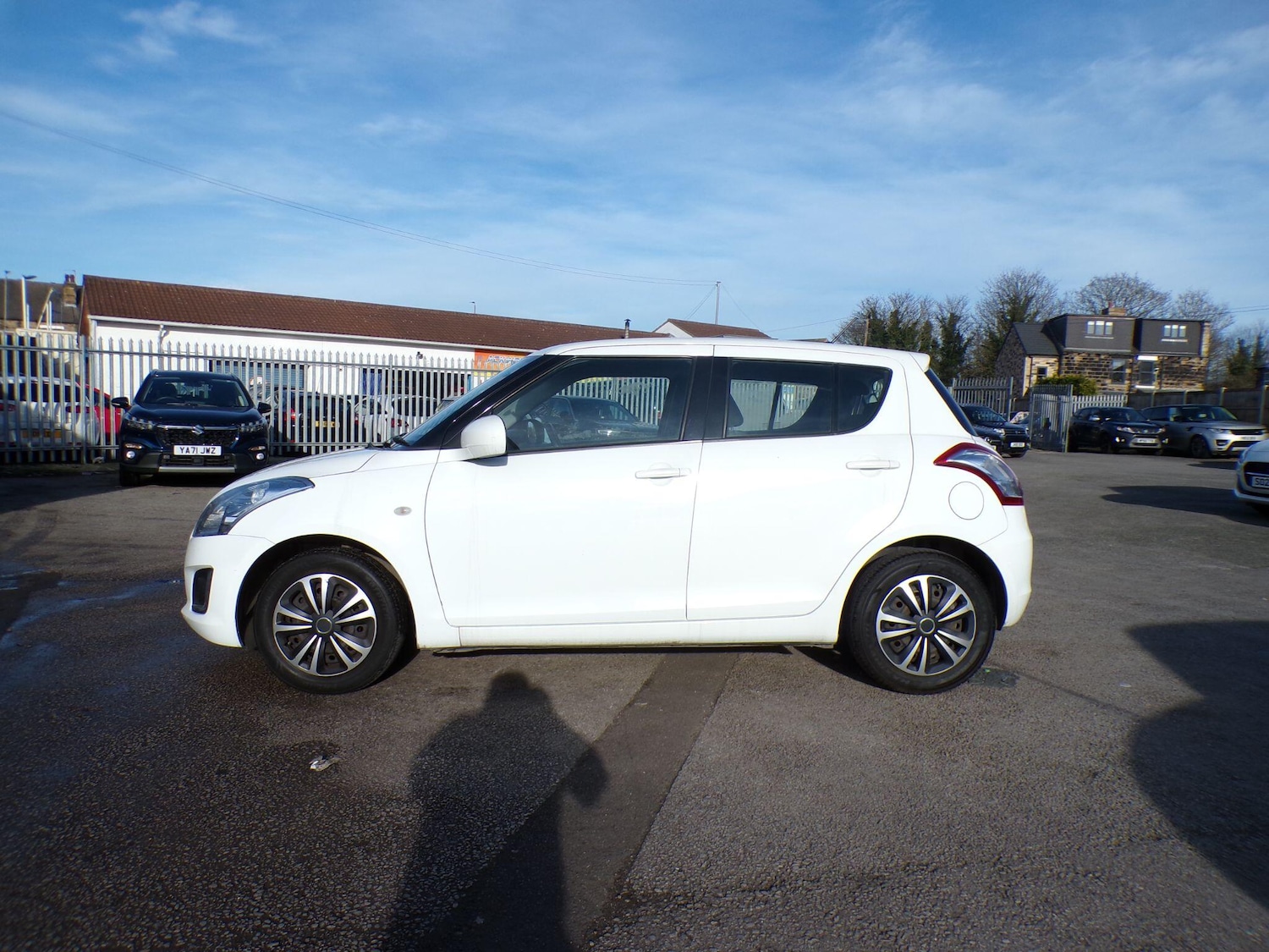 Used Suzuki Swift 2017 for sale - 77658094: Photo 5