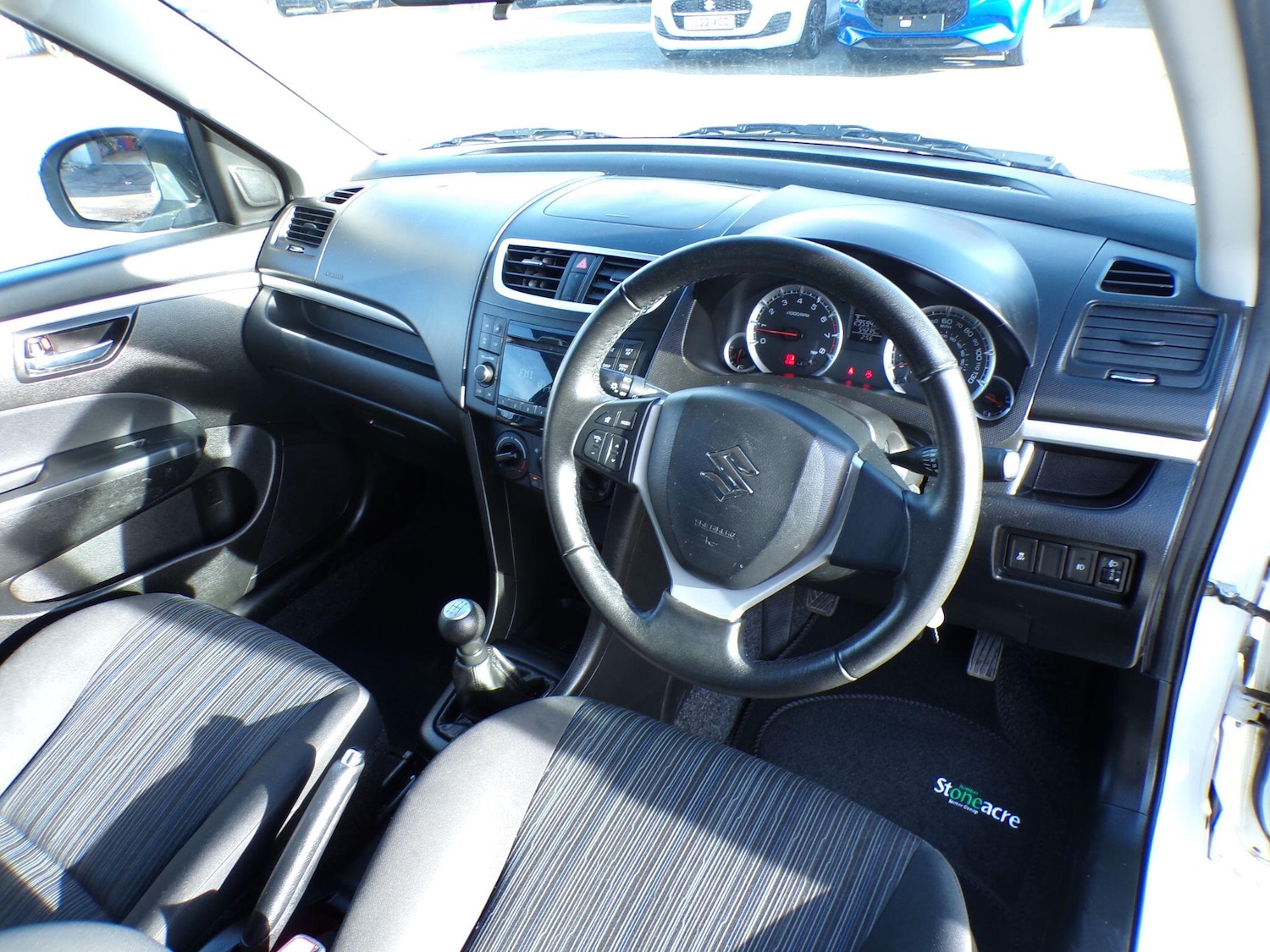 Used Suzuki Swift 2017 for sale - 77658094: Photo 9