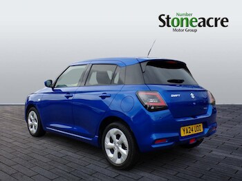 Used Suzuki Swift 2024 for sale - 78475720: Photo