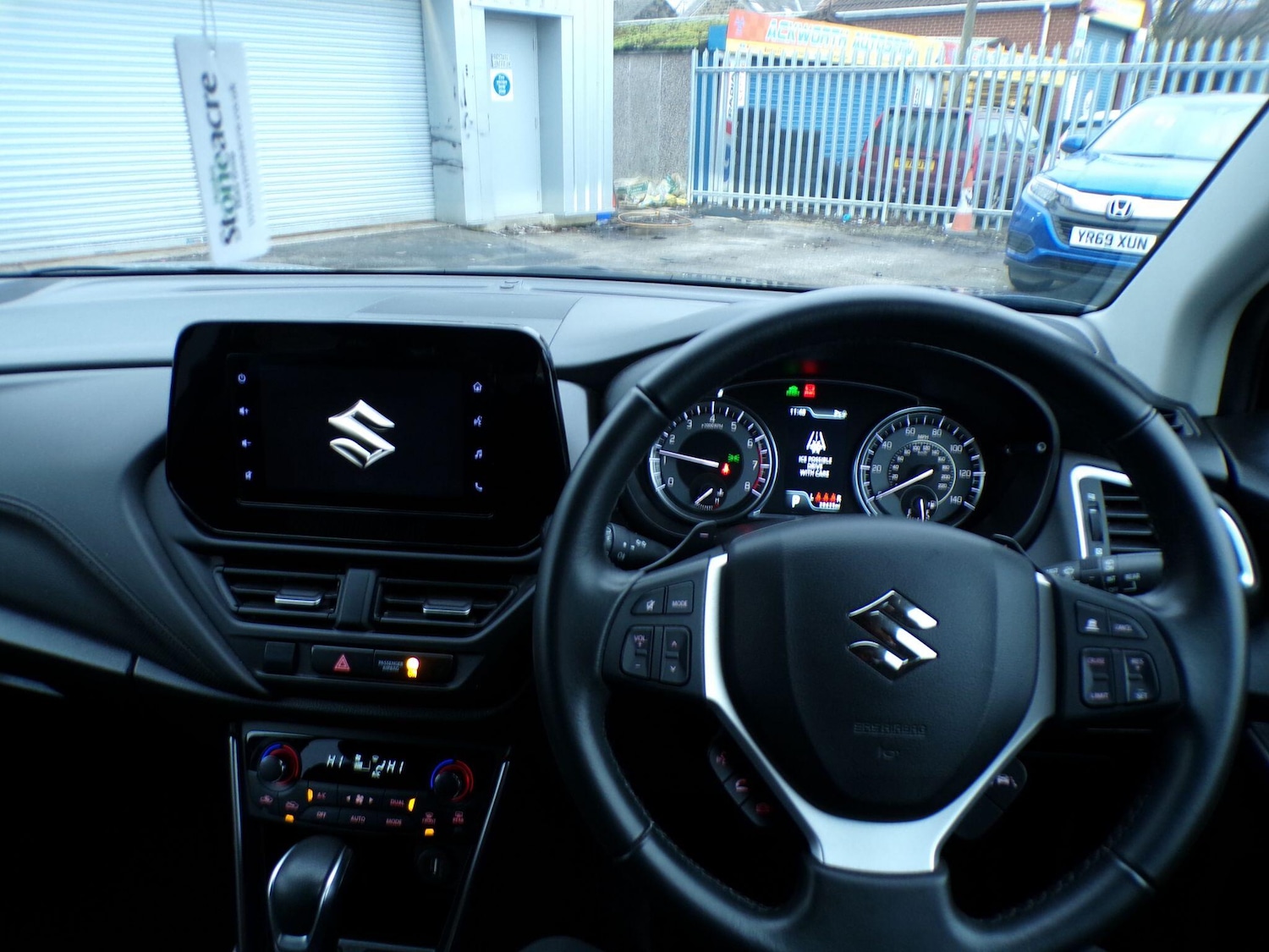 Used Suzuki SX4 S-Cross for sale - 77440248: Photo 11