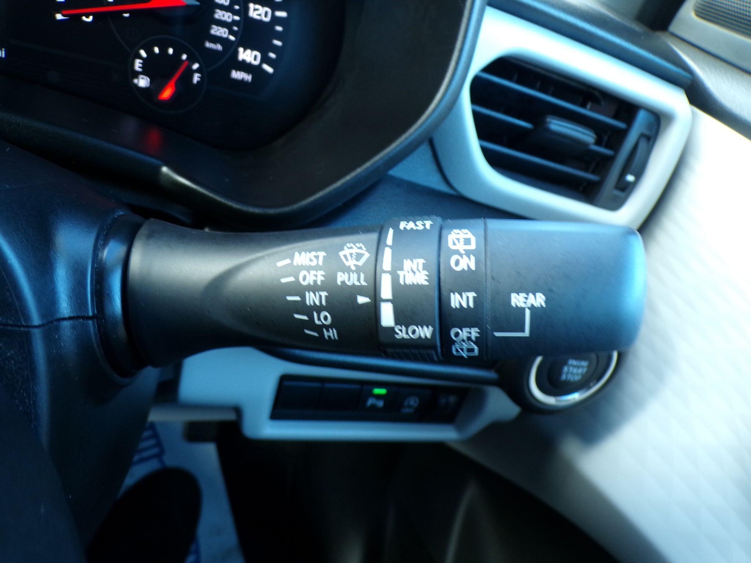 Used Suzuki Swift 2024 for sale - 77455244: Photo 16