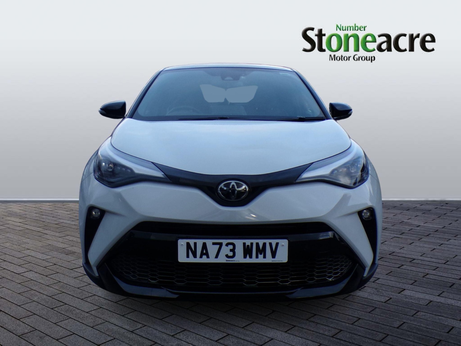 Used Toyota C-HR 2023 for sale - 77598639: Photo 2