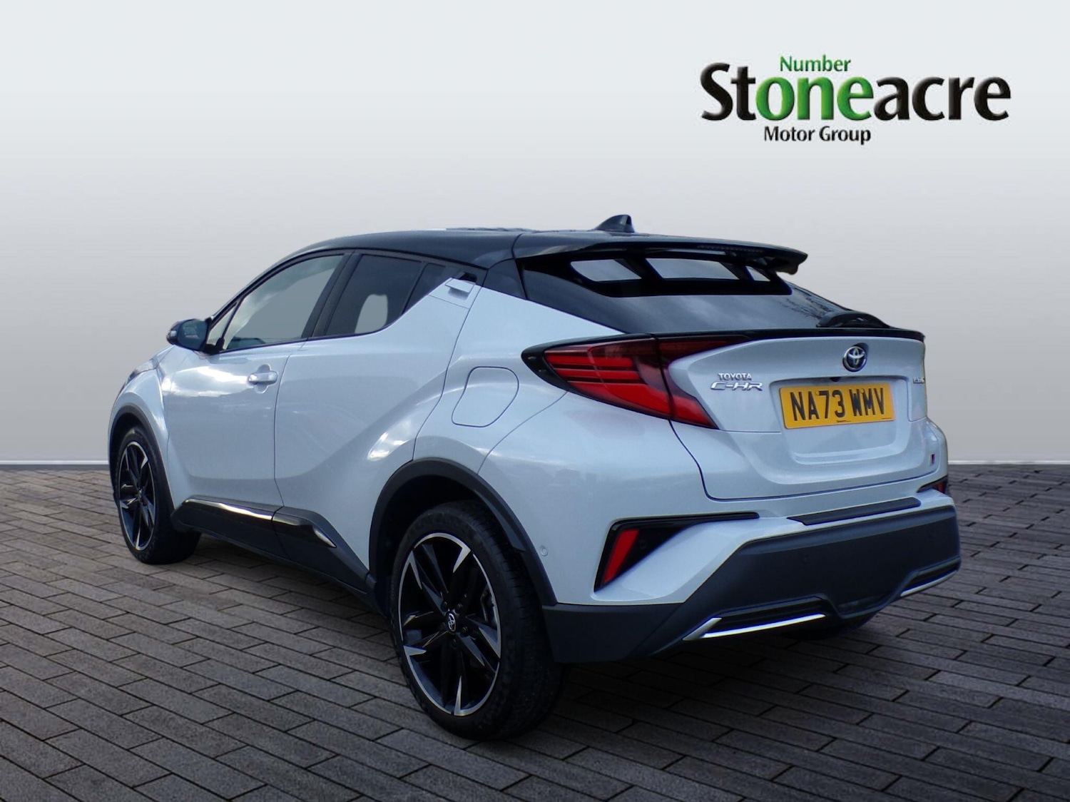 Used Toyota C-HR 2023 for sale - 77598639: Photo 4