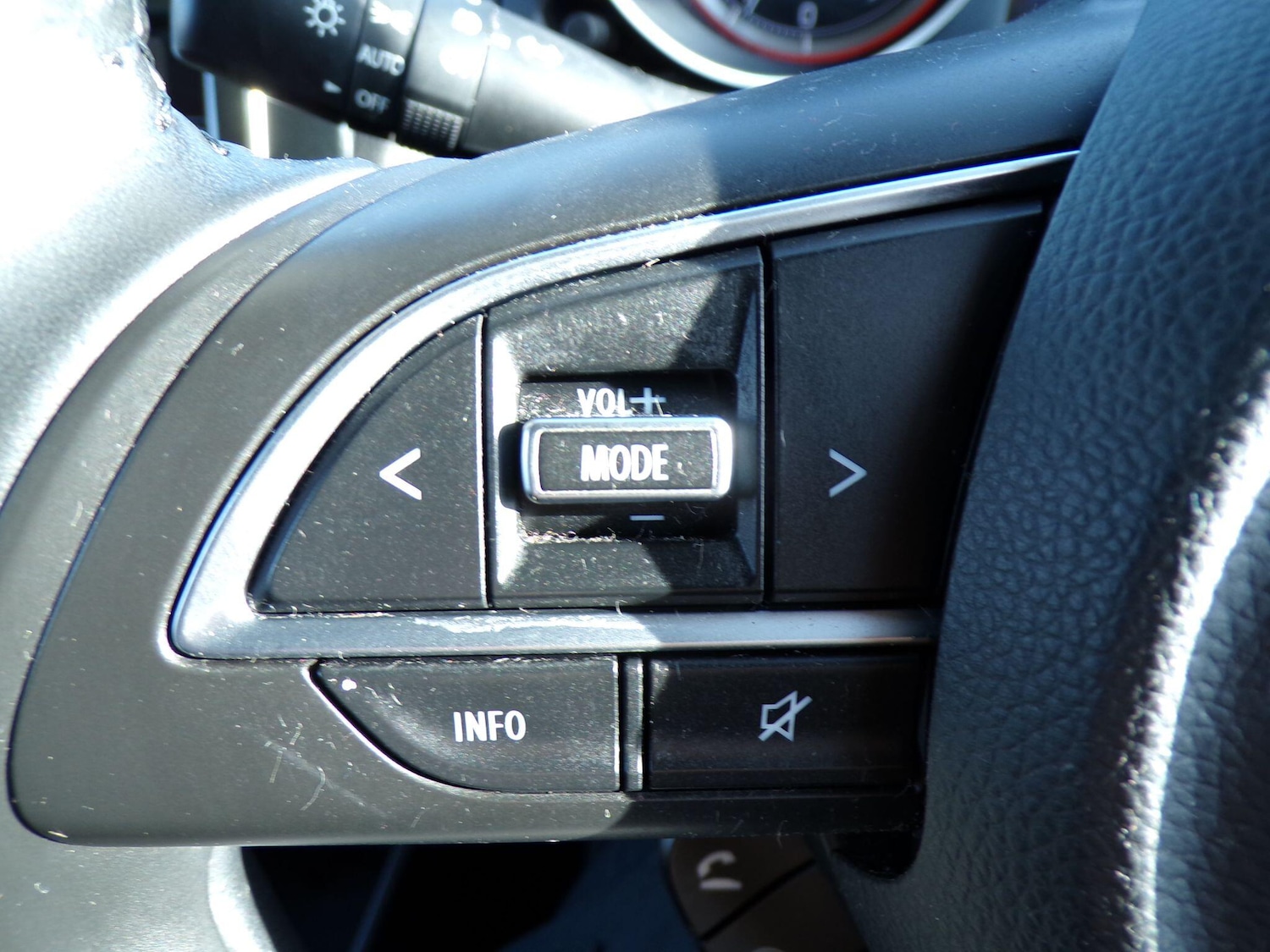 Used Suzuki Swift 2021 for sale - 77710369: Photo 22