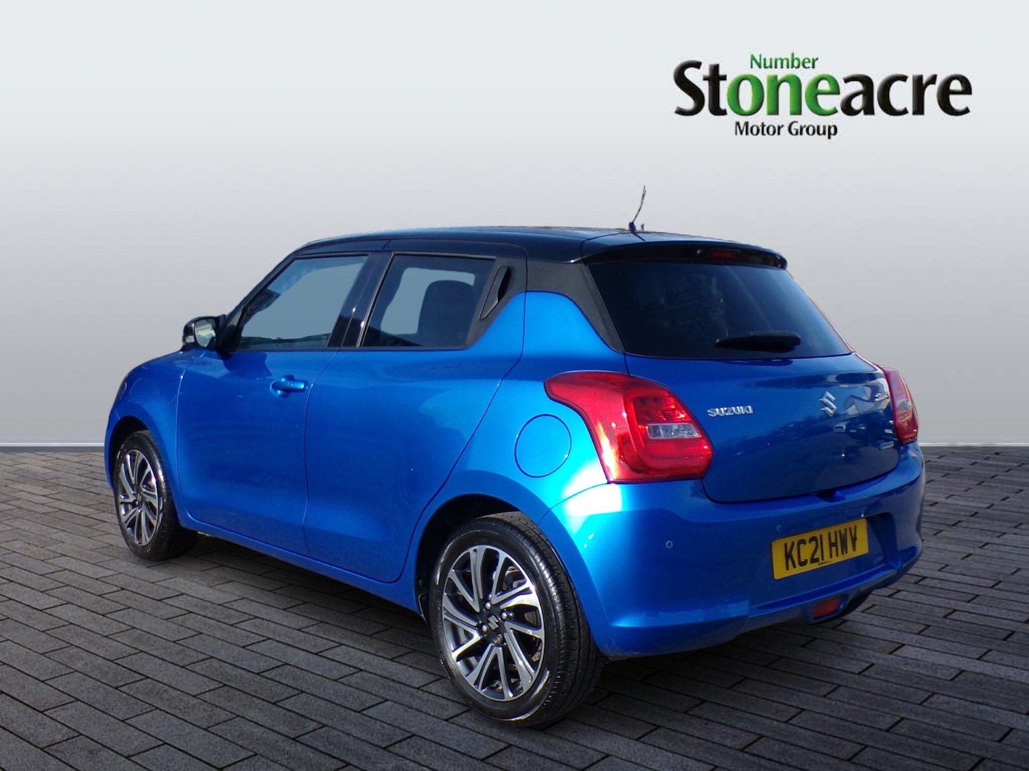 Used Suzuki Swift 2021 for sale - 77710369: Photo 4