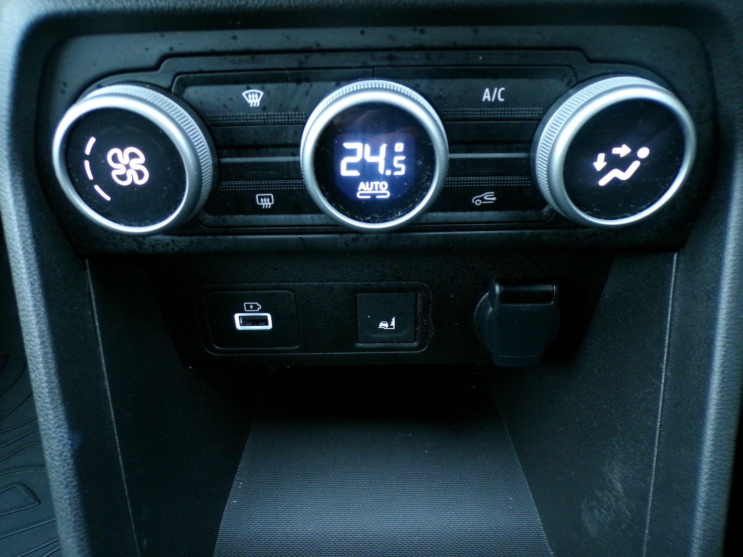 Used Dacia Jogger 2023 for sale - 77202728: Photo 17